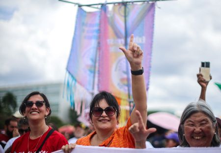 tagreuters.com2025binary_LYNXMPELBD0C2-VIEWIMAGE