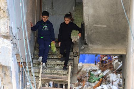 tagreuters.com2025binary_LYNXMPELBE0VD-VIEWIMAGE