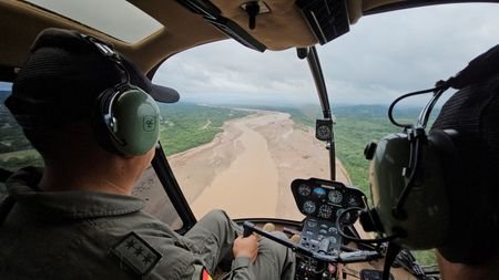 tagreuters.com2025binary_LYNXMPELBE114-VIEWIMAGE