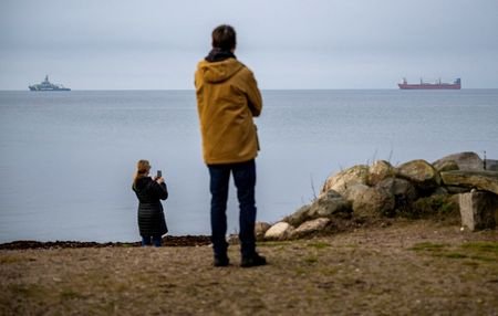 tagreuters.com2025binary_LYNXMPELBL0AT-VIEWIMAGE