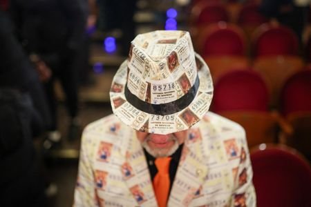 tagreuters.com2025binary_LYNXMPELBL0J8-VIEWIMAGE