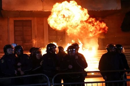 tagreuters.com2025binary_LYNXMPELBL0TU-VIEWIMAGE