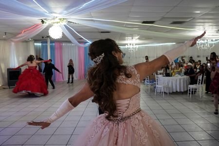 tagreuters.com2025binary_LYNXMPELBM0E1-VIEWIMAGE