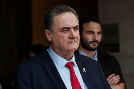 tagreuters.com2025binary_LYNXMPELBM0IK-VIEWIMAGE