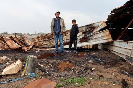 tagreuters.com2025binary_LYNXMPELBN0C7-VIEWIMAGE