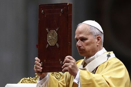 tagreuters.com2025binary_LYNXMPELBN0MO-VIEWIMAGE