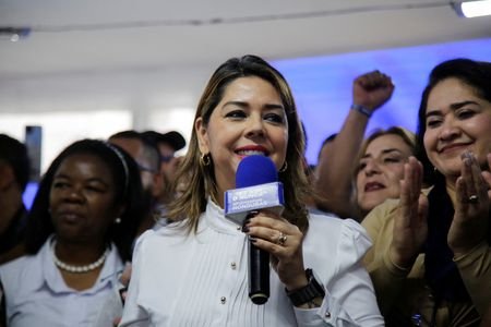 tagreuters.com2025binary_LYNXMPELBO00E-VIEWIMAGE