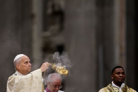 tagreuters.com2025binary_LYNXMPELBO05A-VIEWIMAGE