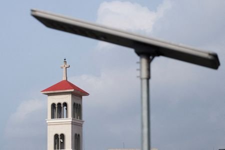 tagreuters.com2025binary_LYNXMPELBP0CT-VIEWIMAGE