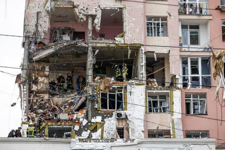 tagreuters.com2025binary_LYNXMPELBQ063-VIEWIMAGE