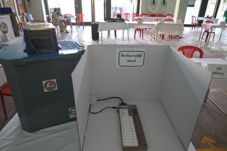 tagreuters.com2025binary_LYNXMPELBQ0CI-VIEWIMAGE