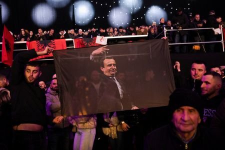 tagreuters.com2025binary_LYNXMPELBR006-VIEWIMAGE