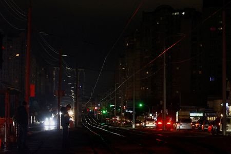 tagreuters.com2025binary_LYNXMPELBR05P-VIEWIMAGE