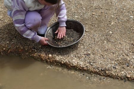 tagreuters.com2025binary_LYNXMPELBT01J-VIEWIMAGE