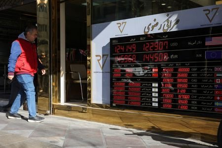 tagreuters.com2025binary_LYNXMPELBT0I7-VIEWIMAGE