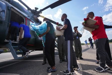 tagreuters.com2025binary_LYNXMPELBU0HN-VIEWIMAGE