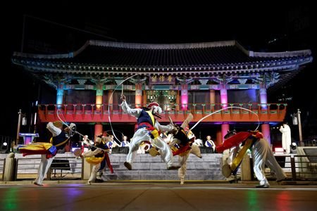 tagreuters.com2025binary_LYNXMPELBU0KV-VIEWIMAGE