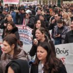 Greece’s main labour unions strike over low wages