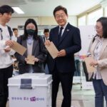 People cast early votes for the upcoming presidential election