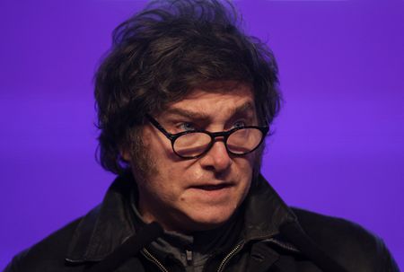 tagreuters.com2025binary_LYNXNPEL87027-VIEWIMAGE