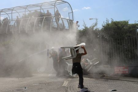 tagreuters.com2025binary_LYNXNPEL870P5-VIEWIMAGE