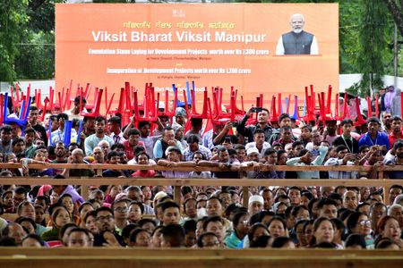 tagreuters.com2025binary_LYNXNPEL8C064-VIEWIMAGE