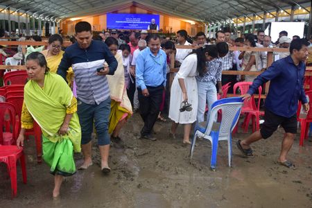 tagreuters.com2025binary_LYNXNPEL8C065-VIEWIMAGE