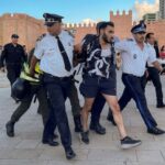 Security forces prevent a protest demanding reforms in education and