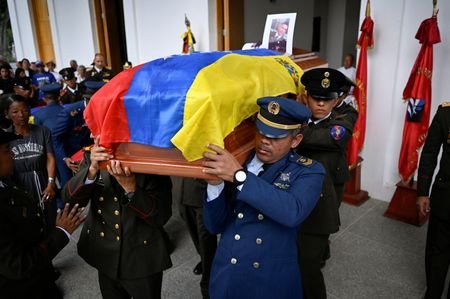 tagreuters.com2026binary_LYNXMPEM0704R-VIEWIMAGE