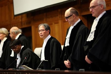 tagreuters.com2026binary_LYNXMPEM0B0F3-VIEWIMAGE