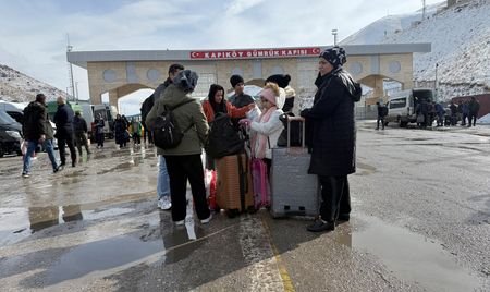 tagreuters.com2026binary_LYNXMPEM0D0QG-VIEWIMAGE