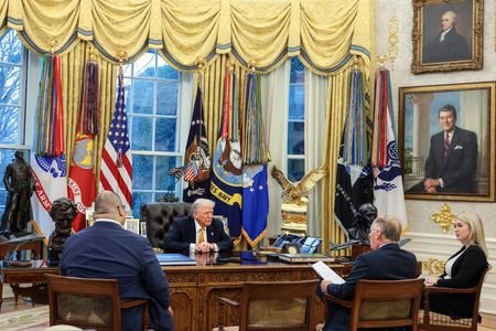 tagreuters.com2026binary_LYNXMPEM0E07F-VIEWIMAGE