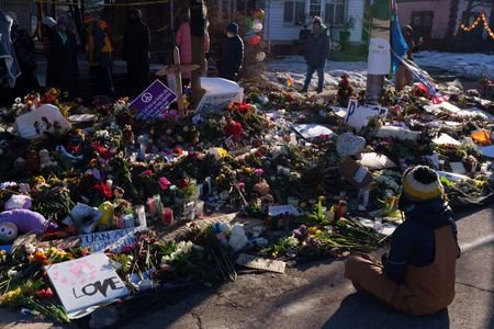 tagreuters.com2026binary_LYNXMPEM0E14Q-VIEWIMAGE