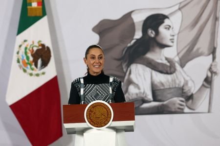 tagreuters.com2026binary_LYNXMPEM0Q17R-VIEWIMAGE