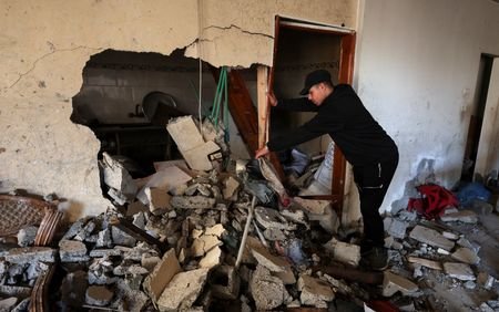 tagreuters.com2026binary_LYNXMPEM0U04I-VIEWIMAGE