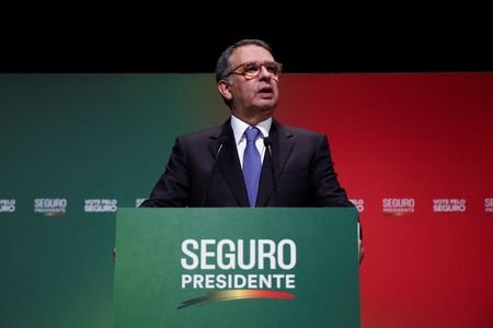 Portuguese presidential candidate Seguro delivers speech after leading the first