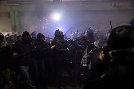 tagreuters.com2026binary_LYNXMPEM160CW-VIEWIMAGE