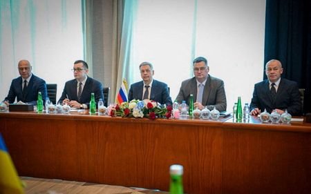 Second round of trilateral talks between U.S., Russia and Ukraine