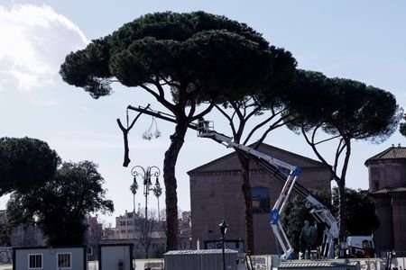 tagreuters.com2026binary_LYNXMPEM1C0TB-VIEWIMAGE