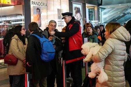 tagreuters.com2026binary_LYNXMPEM1D0BT-VIEWIMAGE