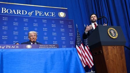 tagreuters.com2026binary_LYNXMPEM1I0XD-VIEWIMAGE