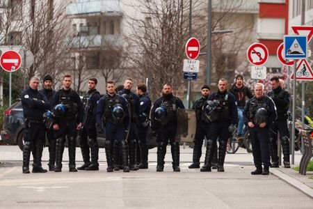 tagreuters.com2026binary_LYNXMPEM1K0BQ-VIEWIMAGE