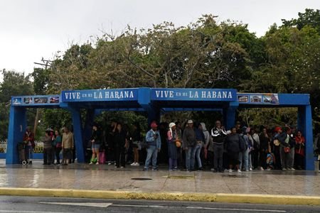 Cuba to roll out rationing plan as U.S. moves to