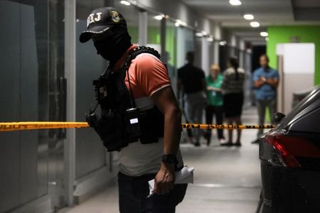 tagreuters.com2026binary_LYNXMPEM1Q028-VIEWIMAGE