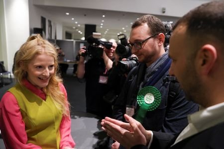 tagreuters.com2026binary_LYNXMPEM1Q05T-VIEWIMAGE