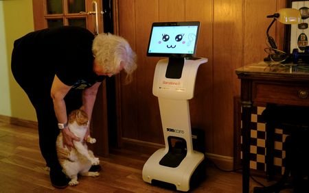 Robots provide support and companionship for elderly in Barcelona homes
