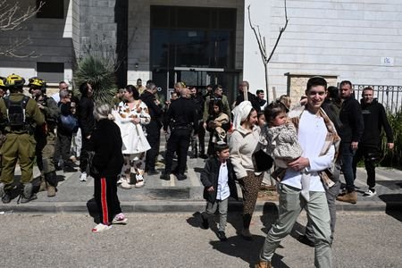 tagreuters.com2026binary_LYNXMPEM1R0A5-VIEWIMAGE