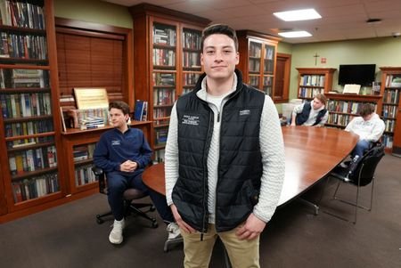 tagreuters.com2026binary_LYNXMPEM280R3-VIEWIMAGE