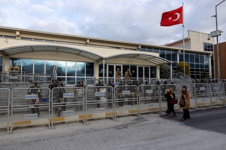 tagreuters.com2026binary_LYNXMPEM280VG-VIEWIMAGE