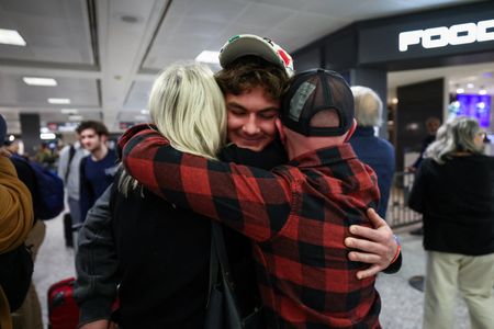 tagreuters.com2026binary_LYNXMPEM2C0NB-VIEWIMAGE